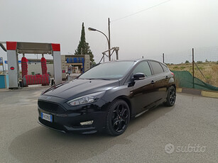 Ford focus st line