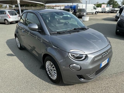 2023 FIAT 500e