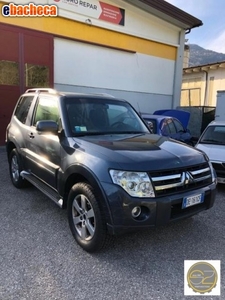 Mitsubishi - pajero -..