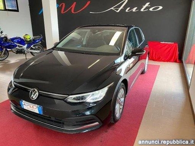 VOLKSWAGEN - Golf - 2.0 TDI DSG SCR Life