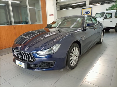 Maserati Ghibli V6 430 CV