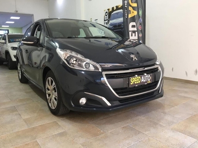 Peugeot 208 BlueHDi 100