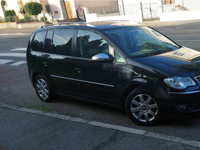 Usato 2008 VW Touran 1.9 Diesel (6.000 €)