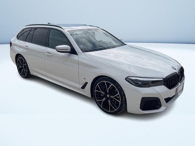 Usato 2022 BMW 530 3.0 Diesel 249 CV (50.900 €)