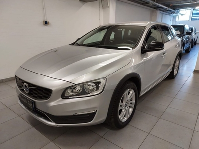 Volvo V60 Cross Country D4