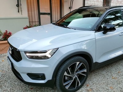 Volvo XC40 D4