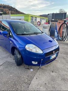 Usato 2006 Fiat Grande Punto 1.4 Benzin 77 CV (4.500 €)