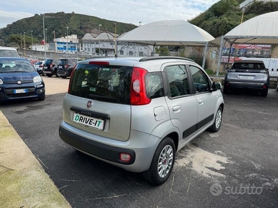 Usato 2013 Fiat Panda 1.2 Benzin 69 CV (7.000 €)