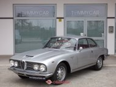 Alfa Romeo 2600 Sprint Omologata ASI oro