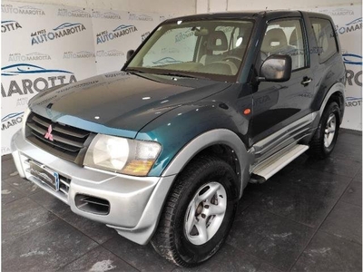 MITSUBISHI Pajero 2.5 tdi GLX 3p GANCIO TRAINO PEDANE CLIMA.