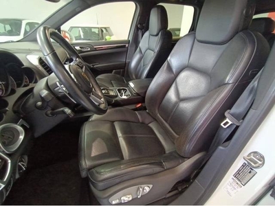 PORSCHE Cayenne 3.0 tiptronic