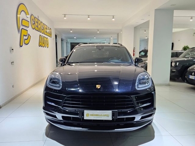 2020 PORSCHE Macan