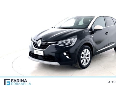 2022 RENAULT Captur