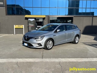 2022 RENAULT Megane