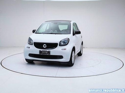 Smart ForTwo III 2015 - 1.0 Youngster 71cv twinamic my18 Mosciano Sant'angelo