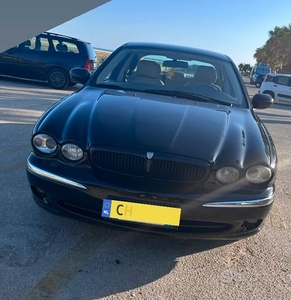 JAGUAR X-TYPE (targhe italiane)