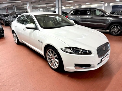 Jaguar XF 2.2 D 200 CV Luxury usato