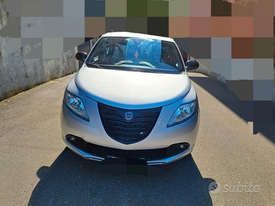 LANCIA Ypsilon 1.2 69 cv Elefantino