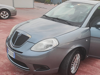 Lancia ypsilon 1.3 multijet 75cv