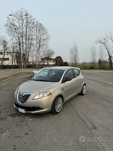 Lancia Ypsilon NEOPATENTATI