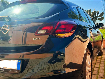 Opel Astra 2012 1.7CDTI