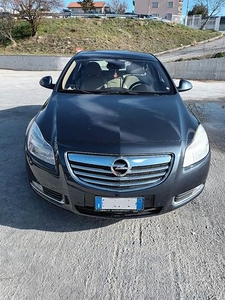 OPEL Insignia - 2009