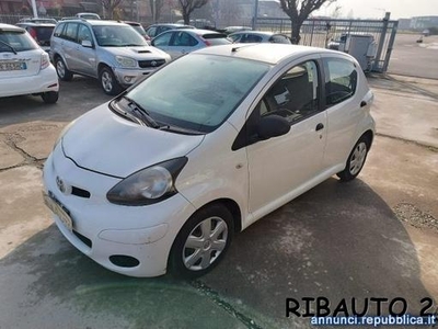 Toyota Aygo 1.0 12V VVT-i 5 porte Now OK NEOPATENTATO Savigliano