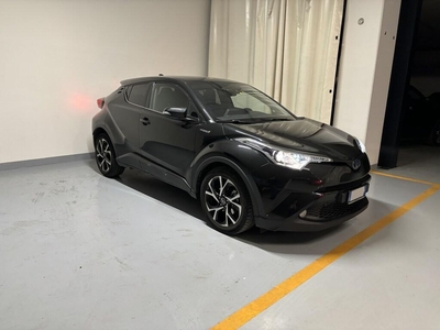 Toyota C-HR 1.8 Hybrid