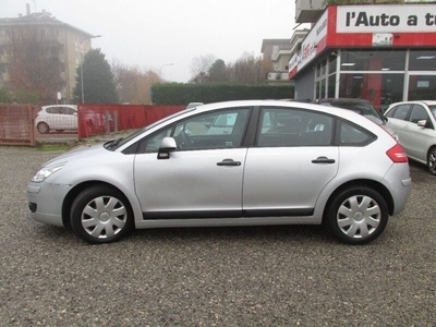 Usato 2007 Citroën C4 1.4 Benzin 88 CV (3.650 €)