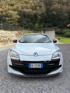 Usato 2011 Renault Mégane Coupé 2.0 Benzin 250 CV (17.600 €)