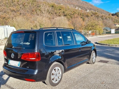 Usato 2011 VW Touran 1.6 Diesel 105 CV (8.500 €)