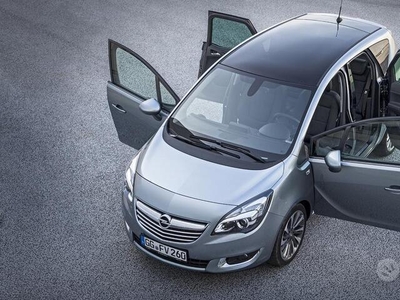 Usato 2012 Opel Meriva 1.7 Diesel 110 CV (5.000 €)