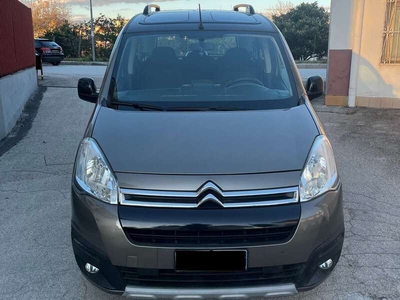 Usato 2015 Citroën Berlingo 1.6 Diesel 99 CV (14.800 €)