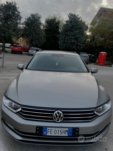 Usato 2016 VW Passat 1.6 Diesel 120 CV (12.000 €)