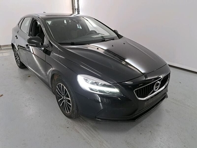 Usato 2020 Volvo V40 2.0 Diesel 120 CV (18.950 €)