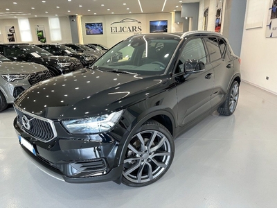 Volvo XC40 T5