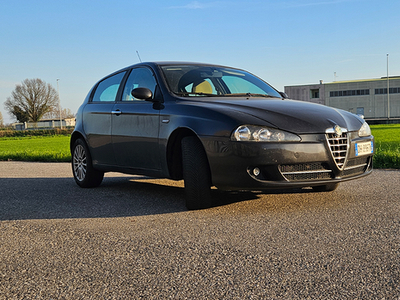 Alfa 147 1.6