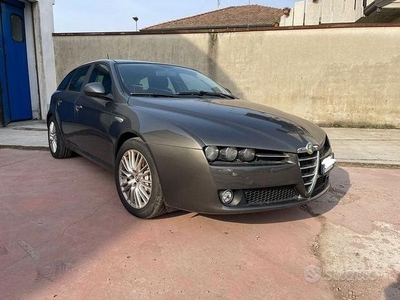 Alfa Romeo 159 1.9 JTDm 16V Sportwagon Progre...