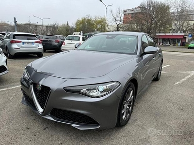 ALFA ROMEO Giulia 2.2 Turbodiesel 160 CV AT8 SUP