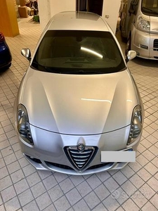 Alfa Romeo Giulietta quadrifoglio 1750 235cv
