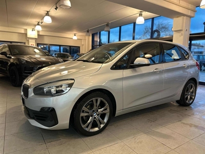 BMW 218i Active Tourer Advantage 103 kW