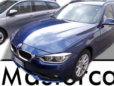 BMW 318 318d Touring Business Advantage auto - T