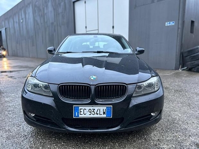 BMW 318 km 190 mil anno 2009 euro 5