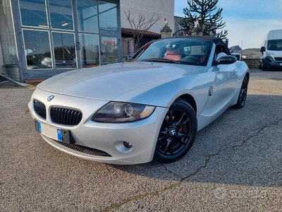 BMW Z4 2.2i Roadster