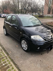 VENDUTA Citroen C3 Elegance 1.4 anno 2006 euro 500