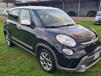 FIAT 500L 1.6 Multijet 105 CV Trekking