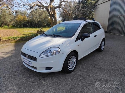 Fiat Grande Punto 1.3 MJT 75 CV 3 porte Active VAN