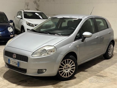 Fiat GRANDE PUNTO 1.4 5P DYNAMIC KMCERT NEOPAT GAR