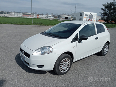 Fiat grande punto van