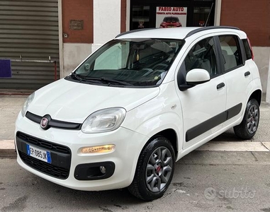 Fiat Panda 0.9 TwinAir Turbo Natural Power Lounge